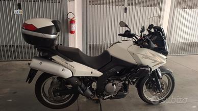 Suzuki v-strom 650 traveller ABS