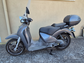 Scarabeo 200 Vendita in Moto e scooter