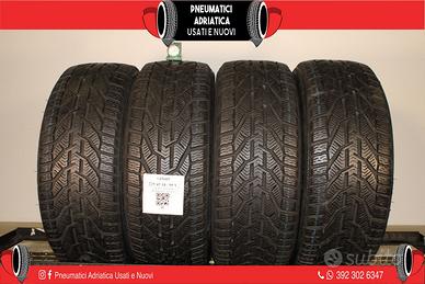 4 Gomme 225 45 R 18 Taurus al 92% SPED GRATIS