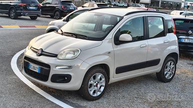 Fiat Panda 0.9 TwinAir Turbo Natural Power Lounge