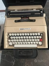 Macchina da scrivere Olivetti lettera 35