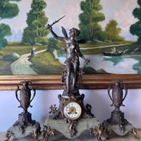 TRIS ANTICO DA CAMINO- Orologio e candelabri
