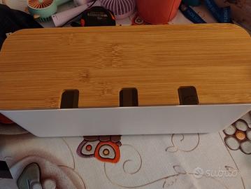 scatola organizer per cavi e caricabatterie 