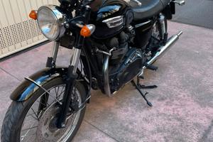 Triumph Bonneville 865 EFI 2007 – 25.200 km