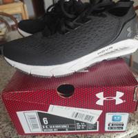 Scarpe running W Under Armour