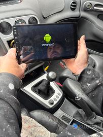 Autoradio con schermo