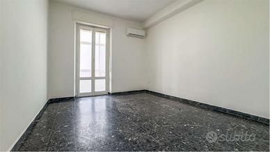 Trilocale con cucina abitabile in zona strategica