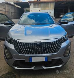 Peugeot 2008 hybrid   