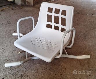 Rialzo WC e seggiolino girevole bagno per anziani