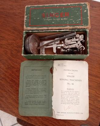 Macchina da cucire SINGER anno 1950 