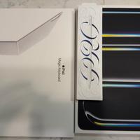 ipad Pro 13” M4 256gb+ Magic Keyboard e Pencil Pro
