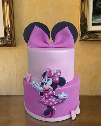 Torta scenografica Minnie Mouse con Maxi Orecchie
