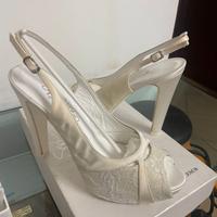 SCARPE DA SPOSA IN RASO AVORIO CON RICAMI BIANCHI