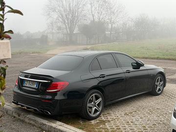 MERCEDES E300de w213 2021