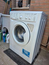 Lavatrice indesit