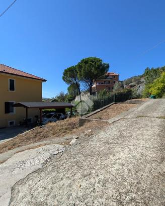 TER. RESIDENZIALE A CASARZA LIGURE