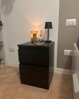 Comodino IKEA KULLEN nero – come nuovo