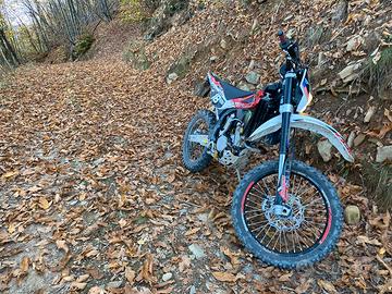 Husqvarna TE 250 2014