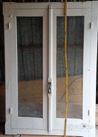 Finestre e doppiefinestre in alluminio e in legno