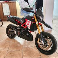 Aprilia Dorsoduro 900