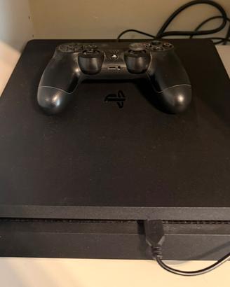 PS4 SLIM + 1 CONTROLLER + GTA V + UFC 3