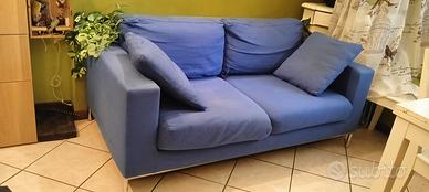 Divano a due posti