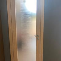 Porta interna Ferrero Legno con vetro satinato