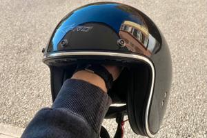 Casco jet omologato taglia M  NUOVO