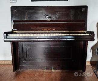 Pianoforte verticale Rosenkranz