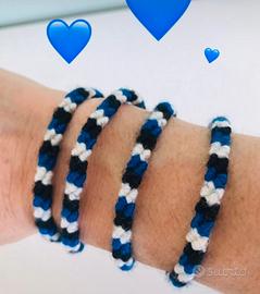 4 braccialetti nuovi