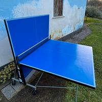 Tavolo da ping pong pieghevole con ruote