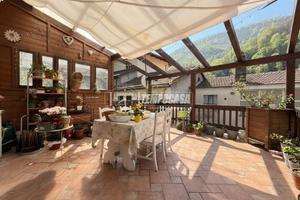 CASA STORICA INDIPENDENTE SU TRE LIVELLI!