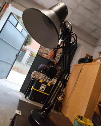 lampada vintage da scrivania