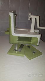 Spiralizer. Spaghetti verdure