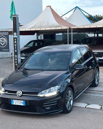 Volkswagen Golf 1.6 TDI 115cv R line - 2017
