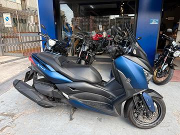 Yamaha X-Max 400 ABS