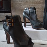 Scarpe con tacco open toe