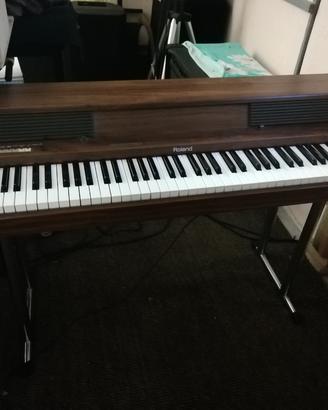 Roland hp 400 piano elettrico