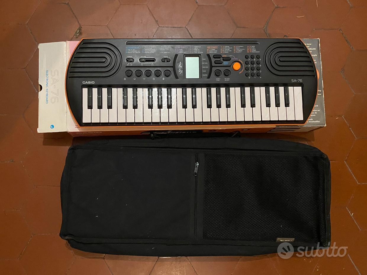 BUNDLE CASIO SA76 TASTIERA PORTATILE 44 MINI TASTI + ALIMENTATORE + CUSTODIA