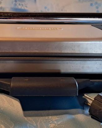 Piastra elettrica a contatto Delonghi