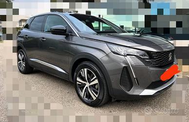 Peugeot 3008  1.2 benzina cambio automatico 