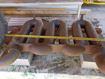 Braciere in ghisa con finale a bocca di drago