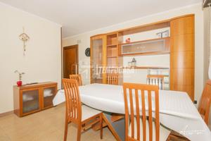 Trilocale con garage e balcone in Tassina!