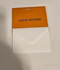 Lettera Louis Vuitton