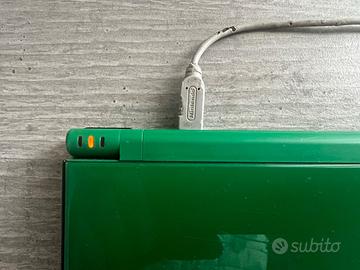 caricabatterie nintendo 3ds/ DSi ( leggere descri)