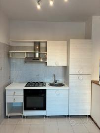 Cucina lineare 220cm completa di elettrodomestici