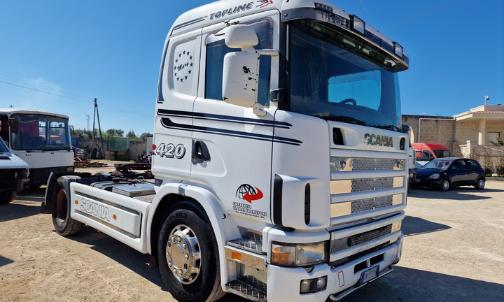 Ricambi per Scania R420 anno 1997