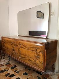 Mobile per camera da letto