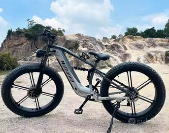 E-bike Nathaniel SYR-09 2000W doppio motore