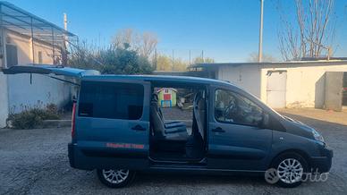 Fiat Scudo 9 posti €. 7500 Prezzo